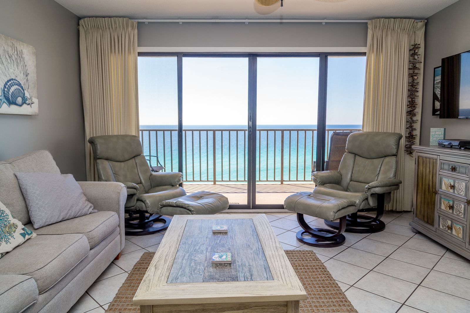 Commodore 1203 Panama City Beach, FL 32408