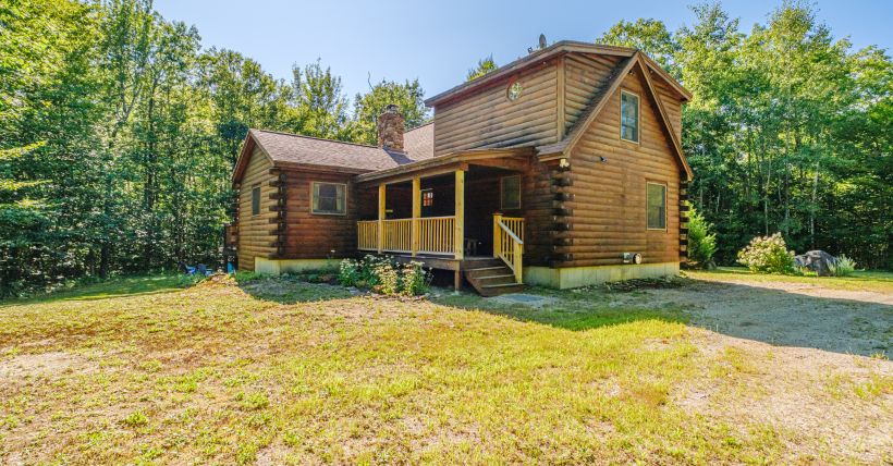 29 Lakeview Lane | Greenwood, ME | $725K