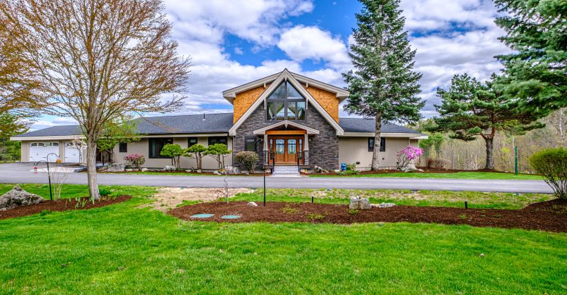 (55MurielLane) | (Bethel,Maine) | ($2,550,000.00)