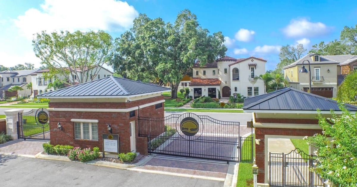 Canopy Oaks Estate Homes Munkberg Bianca Realty Group