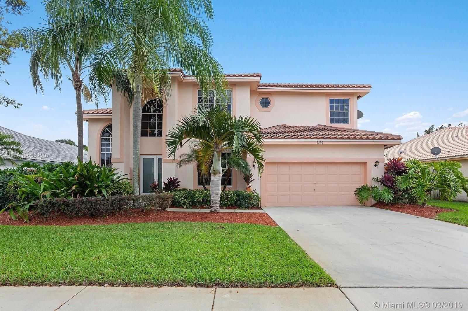 539 Carrington Dr, Weston, Florida