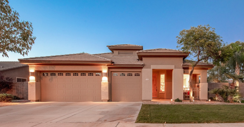 1474 E Locust Drive, Chandler, AZ 85286 - Lantana Ranch | Amy Jones Group