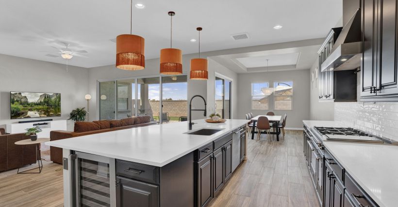 16146 W Saguaro Park Ln Surprise, AZ 85387