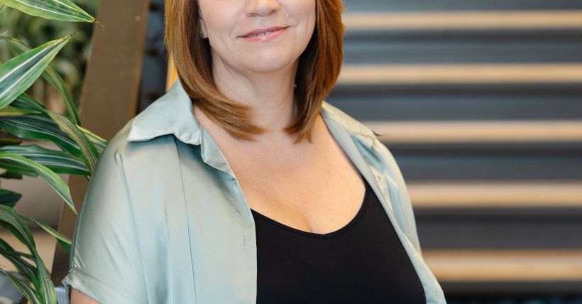 Kim Bloomquist-Ehlbeck | Amy Jones Group