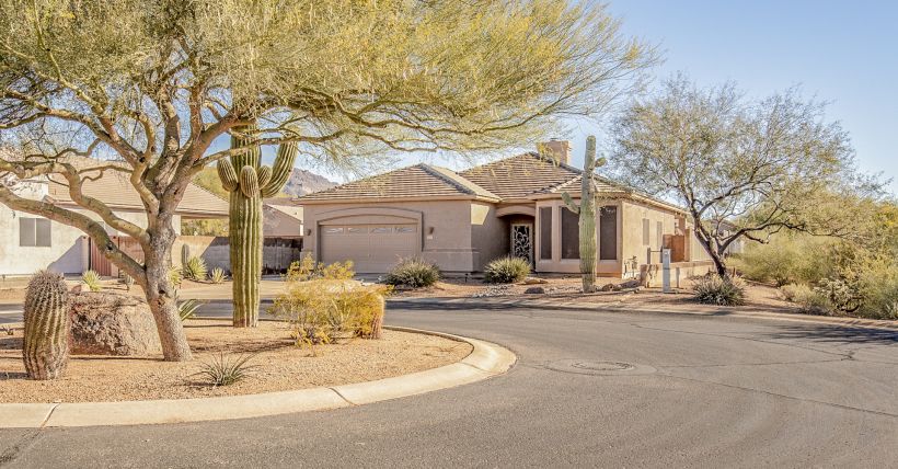 2311 North Tierra Alta Circle, Mesa, AZ 85207 - Boulder Mountain Highlands | Amy Jones Group