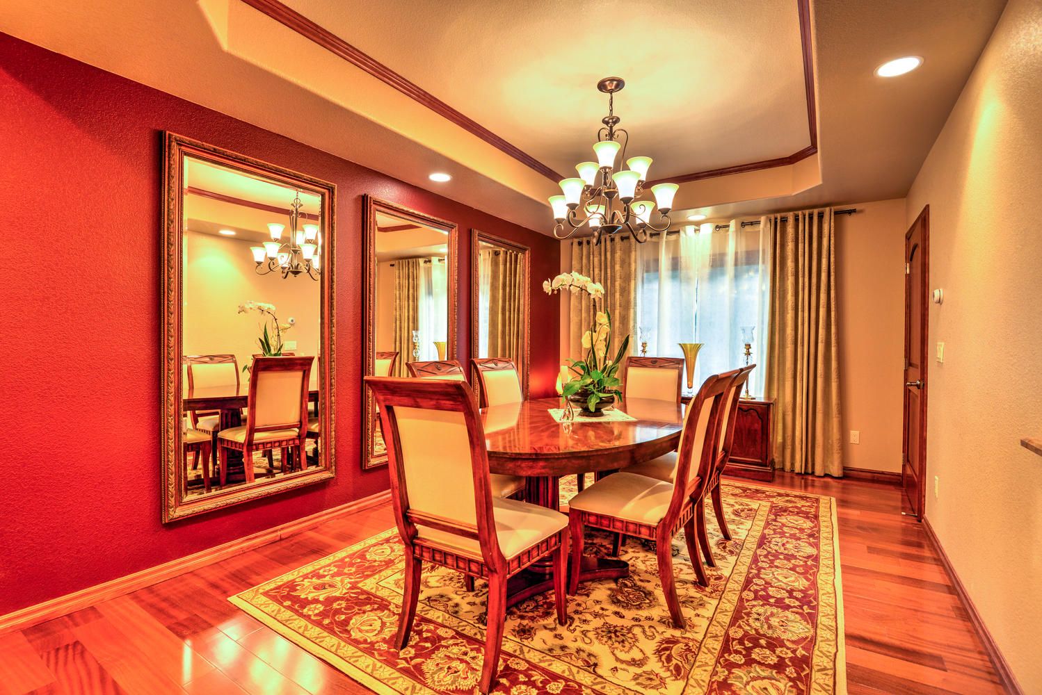 Dining room at Nancy's Drive