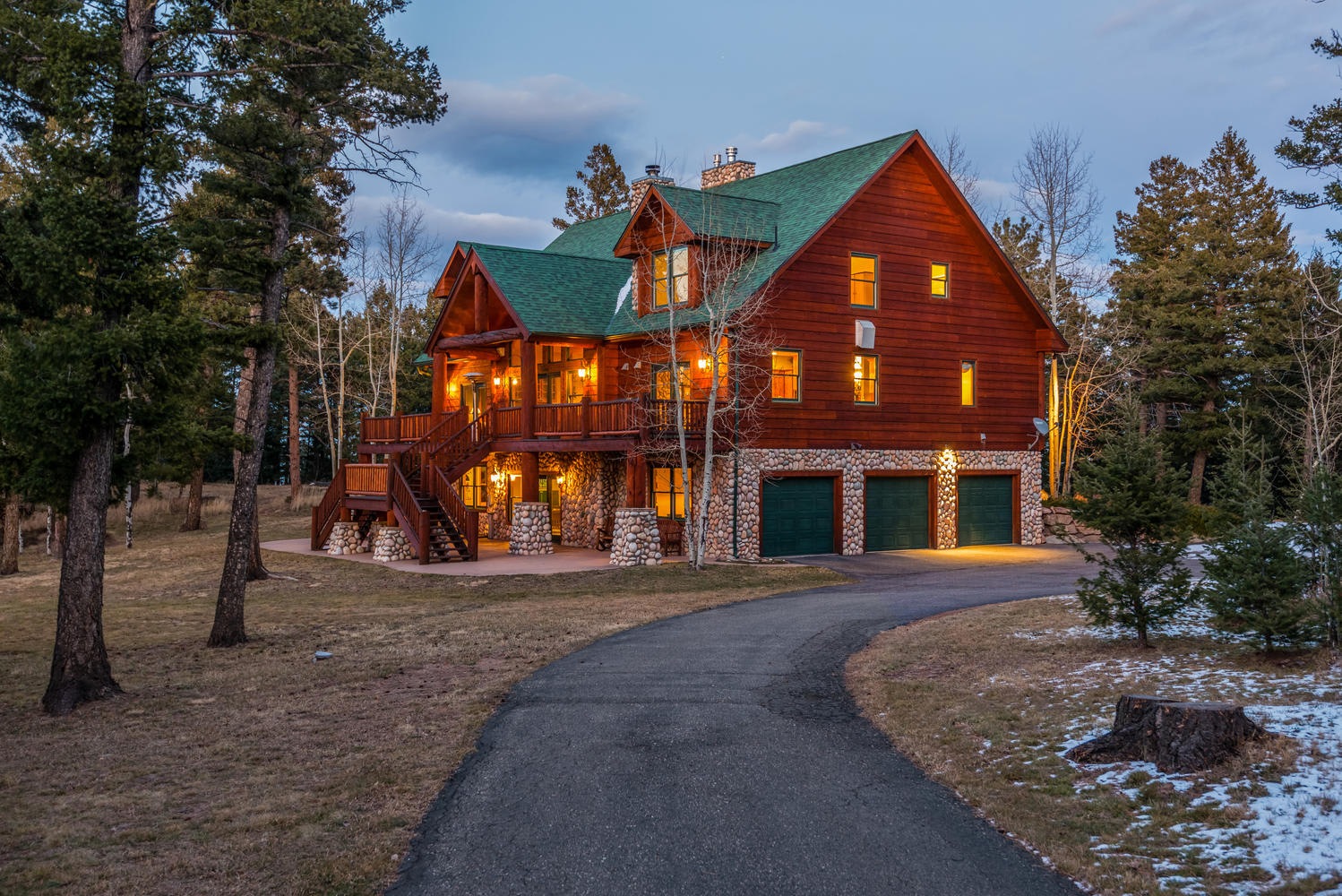 Mountain Style Home for sale in Evergreen