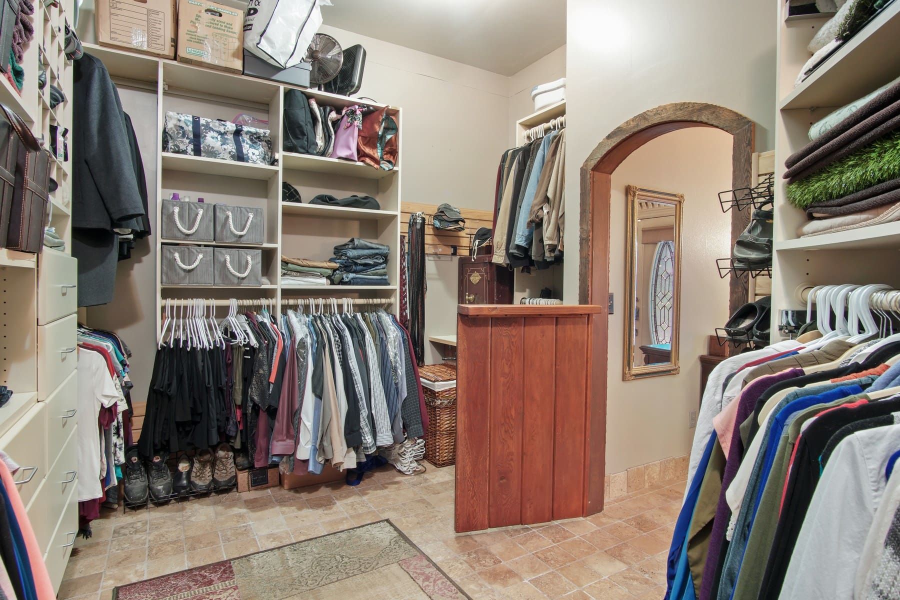 Upper bear creek closet