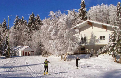 7 Places to Go Cross Country Skiing Kelowna, BC | 2023 Guide
