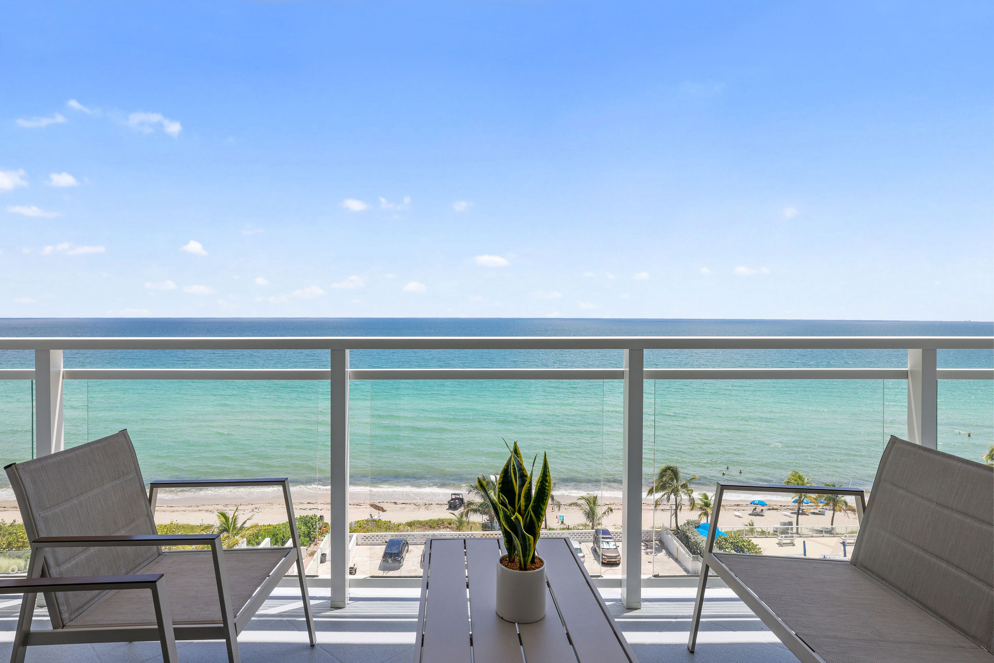 2030 S Ocean Drive | Apt 821 | Hallandale Beach, FL | 33009