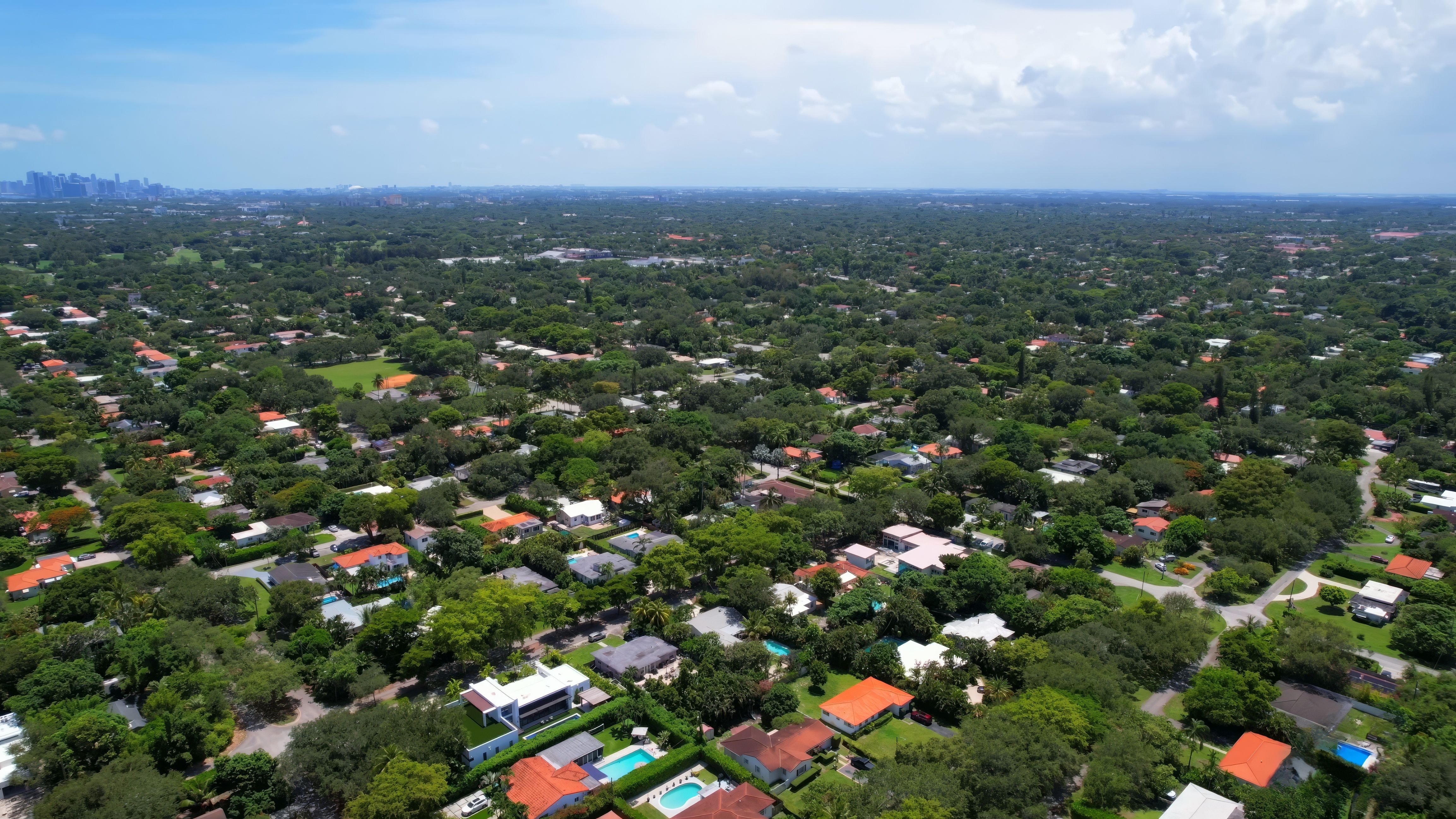 Biscayne Park, Miami — A Cheat Sheet for Buyers, Visitors, & the Curious