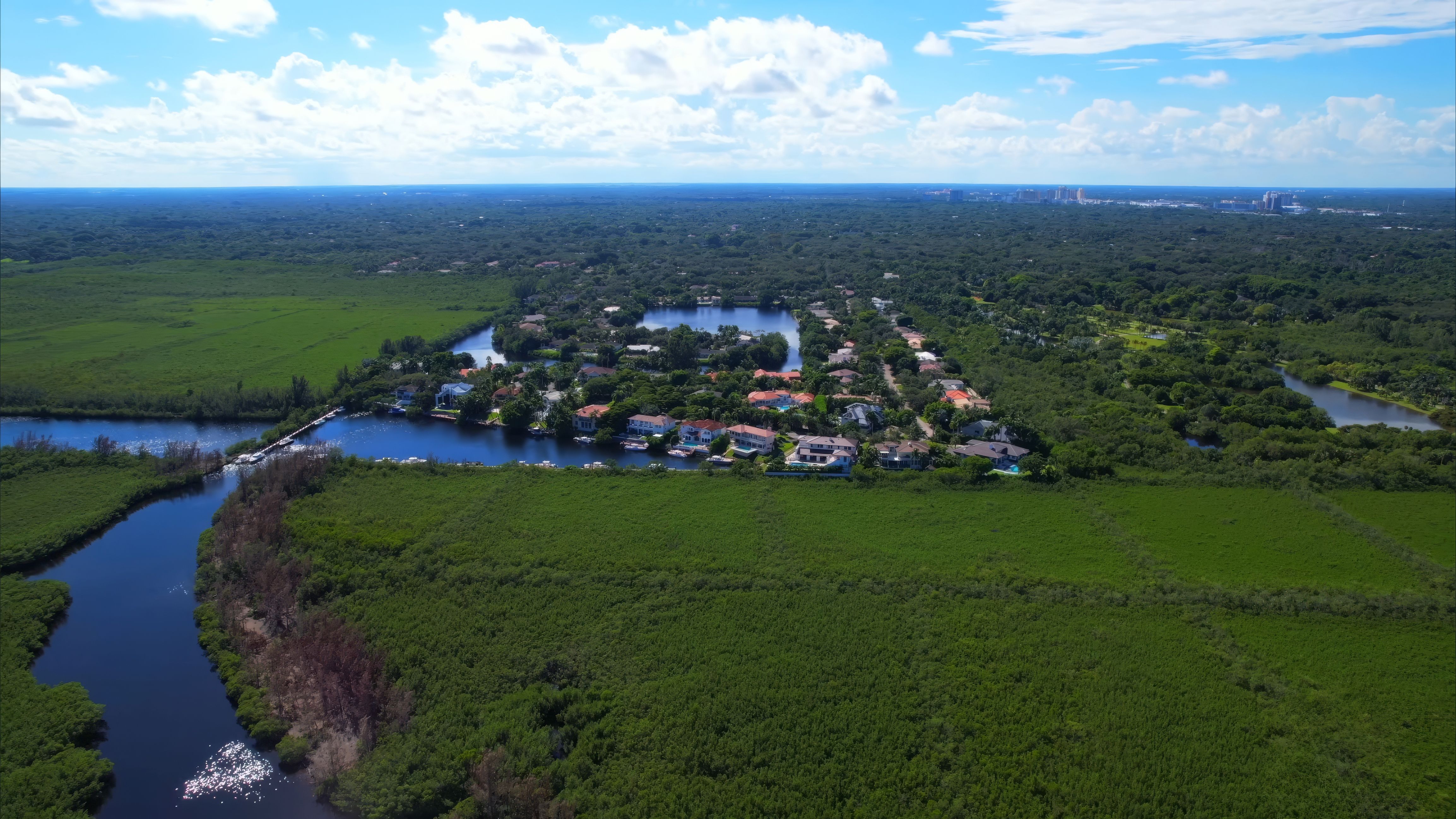 Hammock Oaks, Miami — A Cheat Sheet for Buyers, Visitors, & the Curious