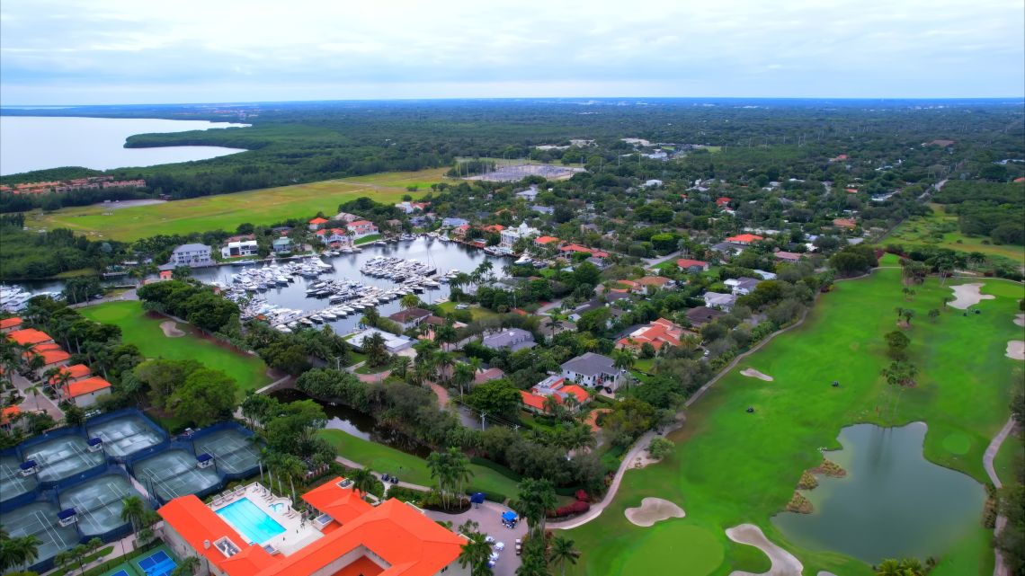 Kings Bay, Miami — A Cheat Sheet for Buyers, Visitors, & the Curious