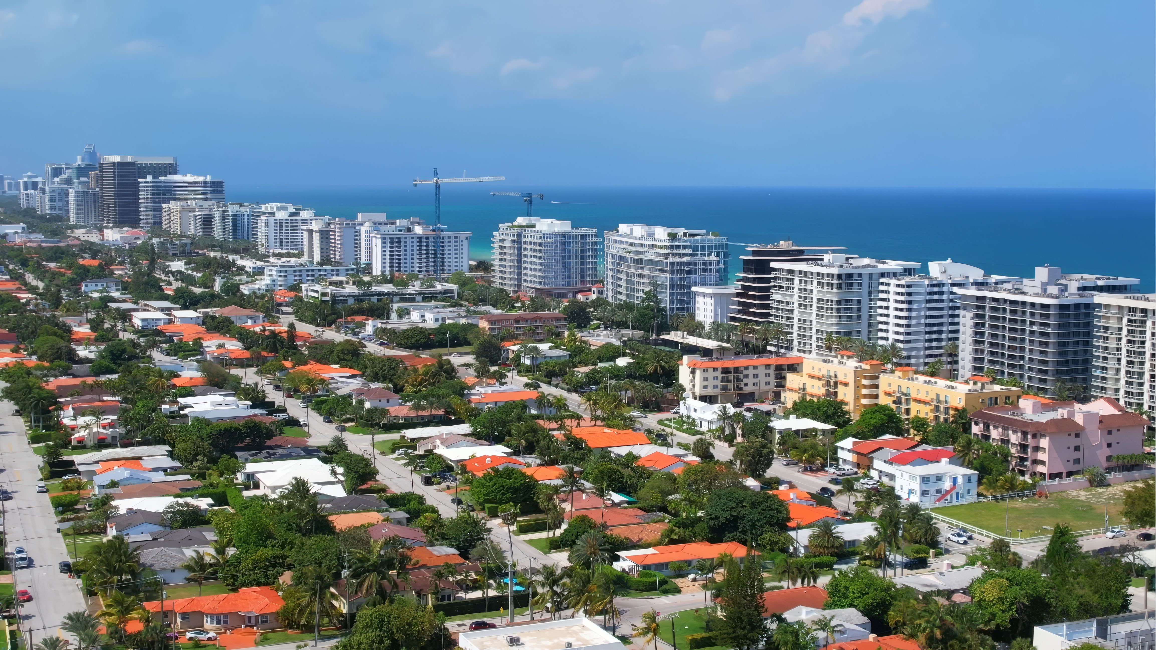 Surfside, Miami — A Cheat Sheet for Buyers, Visitors, & the Curious