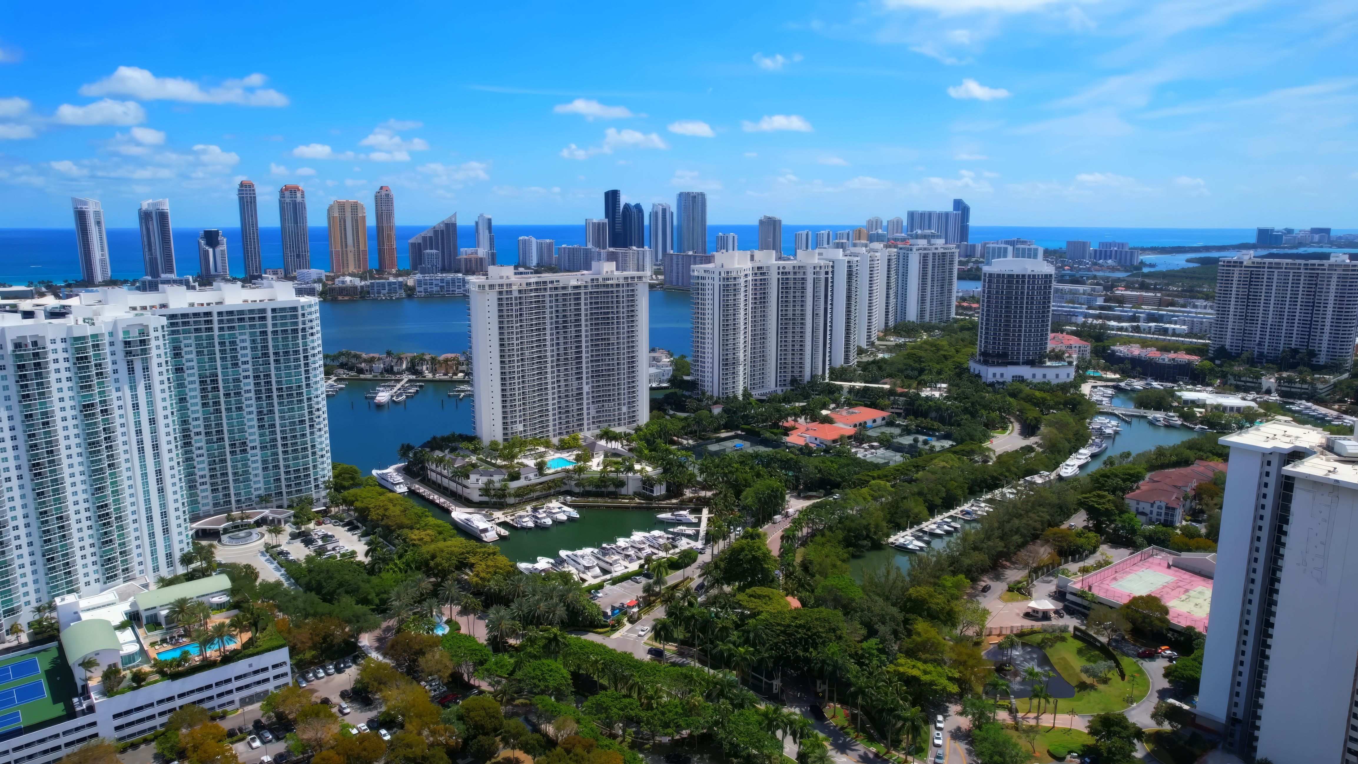 Williams Island, Miami — A Cheat Sheet for Buyers, Visitors, & the Curious