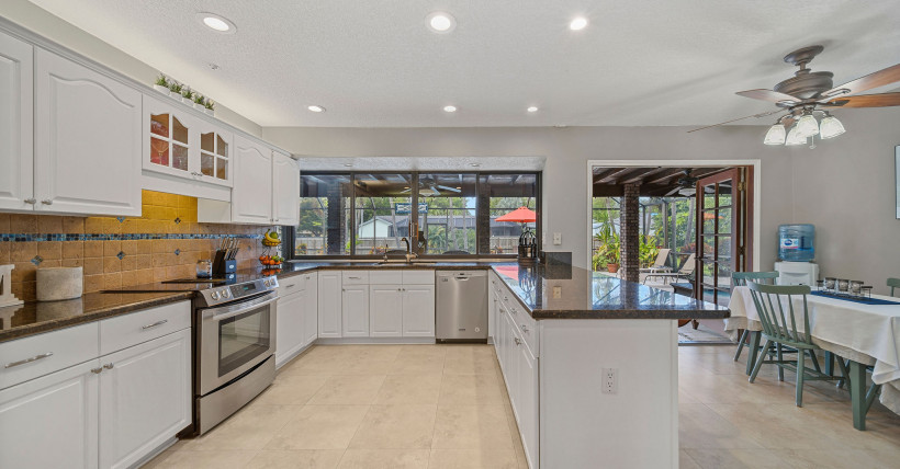 Renovated Palmetto Bay Beauty