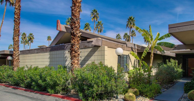 Royal Hawaiian Estates Condo // The Paul Kaplan Group Palm Springs Real Estate Blog