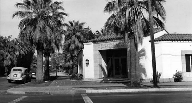 Welwood Murrary Memorial Library