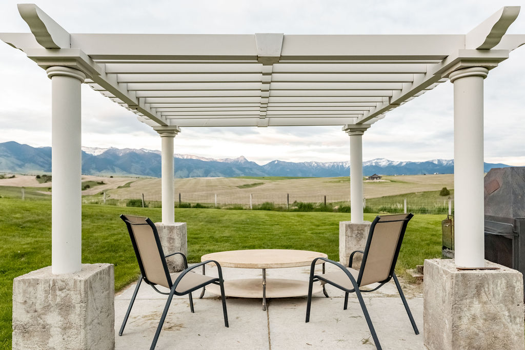 Horse ready property for sale in Belgrade, Montana