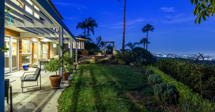 Brentwood:  379 Fordyce Road