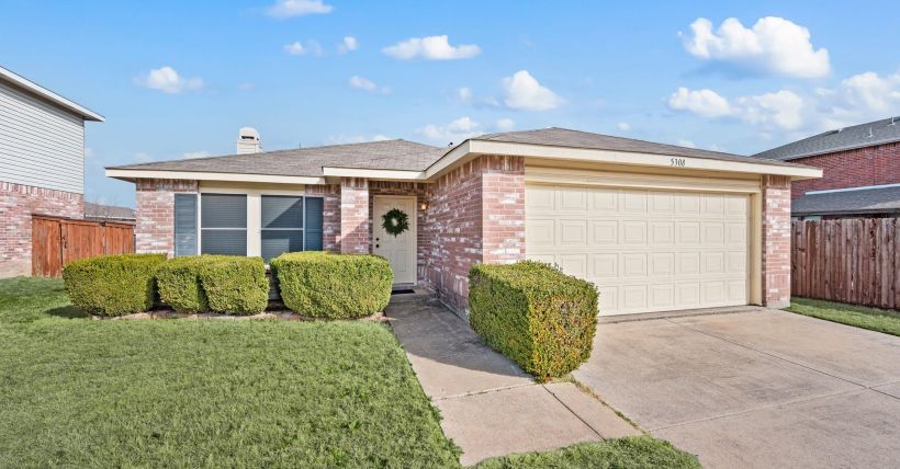 5308 Temecula Road, Keller TX 76244 | 3 Bed, 2 Bath Home | 1,868 Sq Ft | Keller ISD