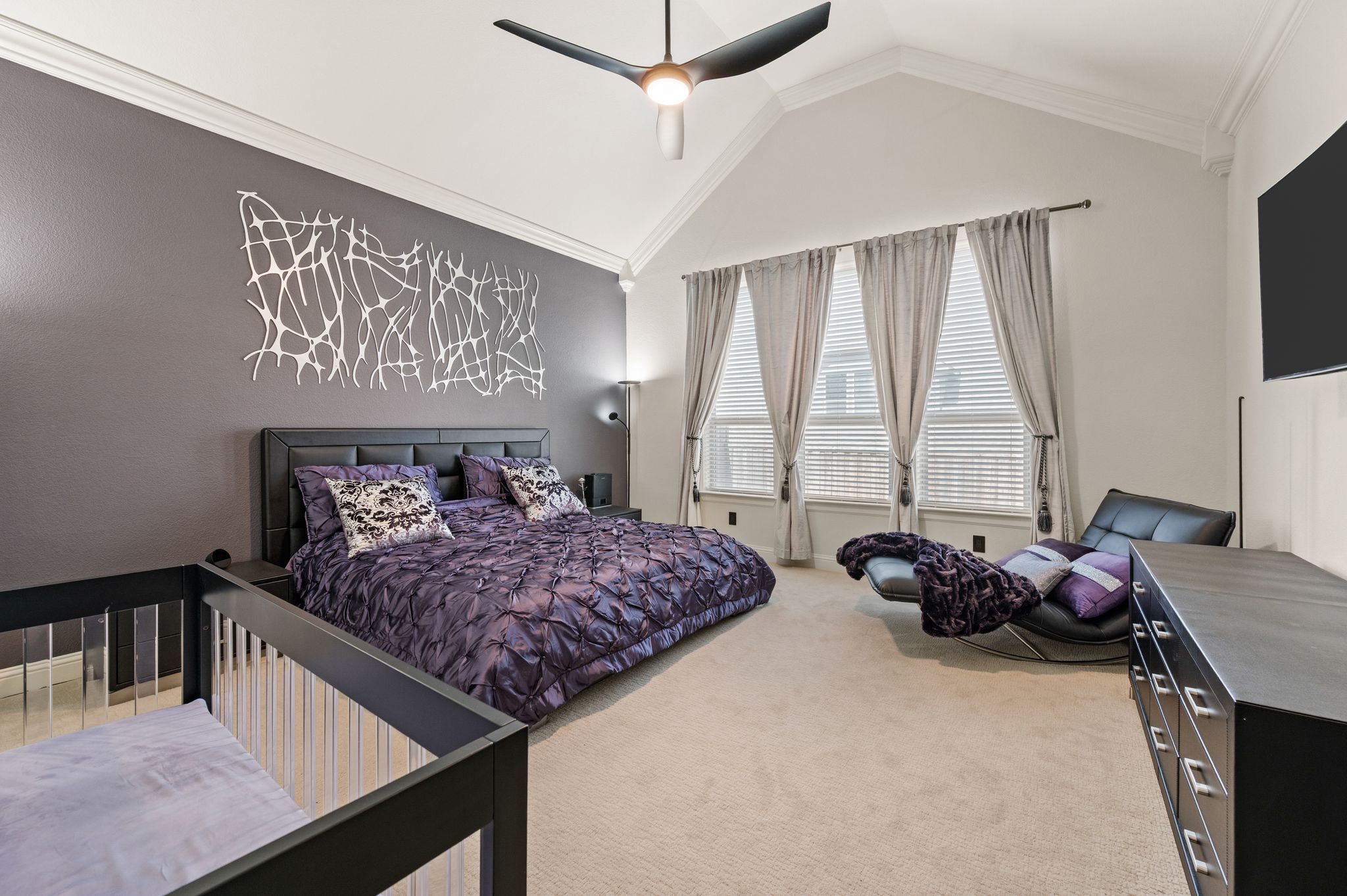 Bedrooms 3