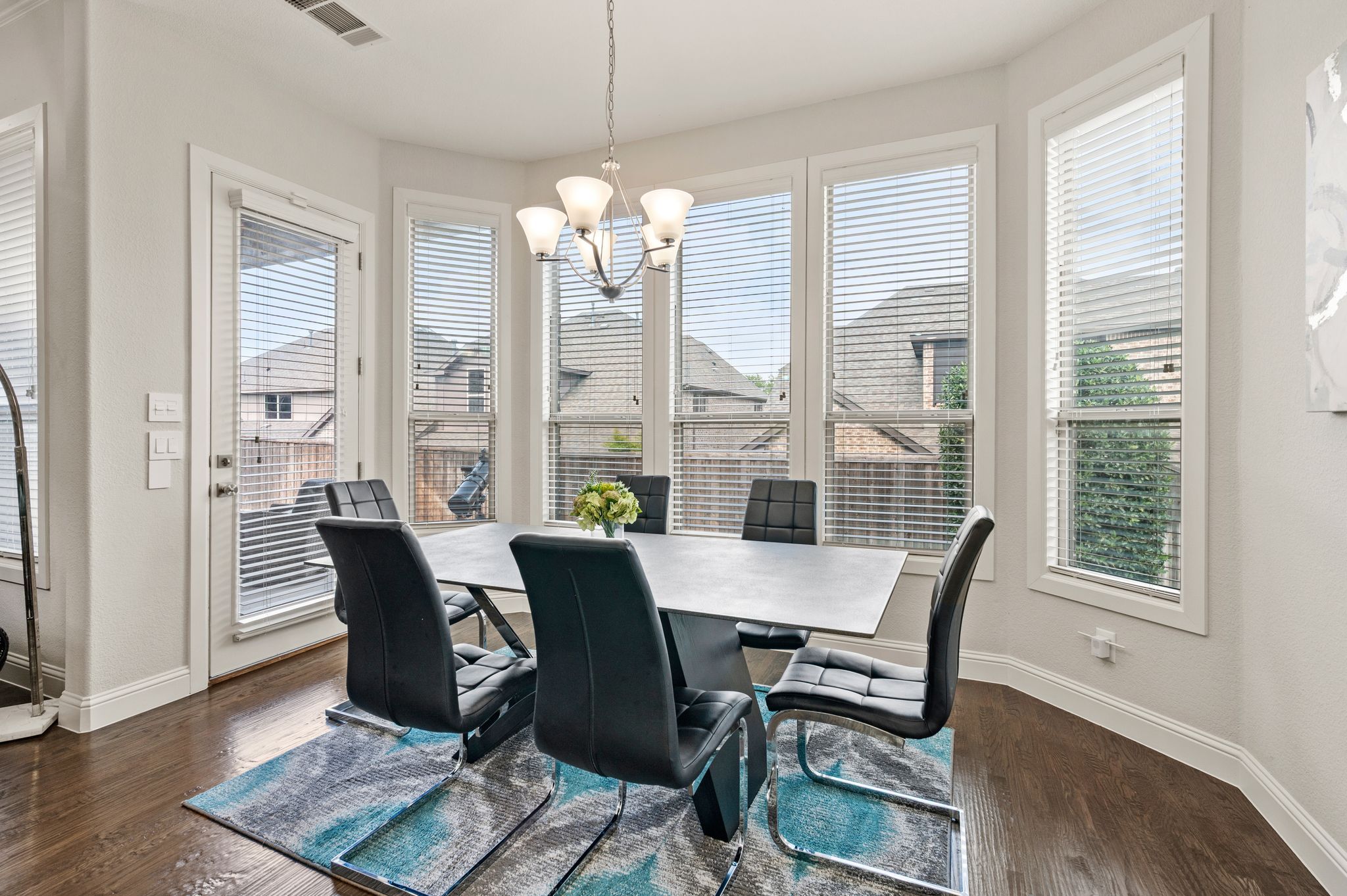 Living and Dining 3