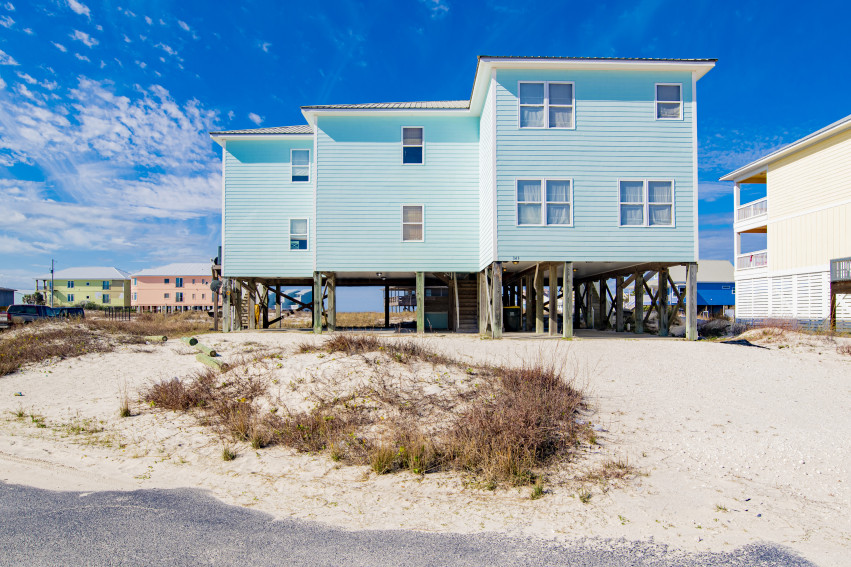 Just Sold 343 S Breakers Lane Gulf Shores, AL | The Daily Team 