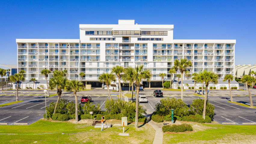 Gulf Shores Surf & Racquet 614A | Sold by The Daily Team 