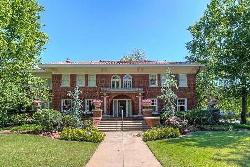 Homes For Sale Heritage Hills Okcnull