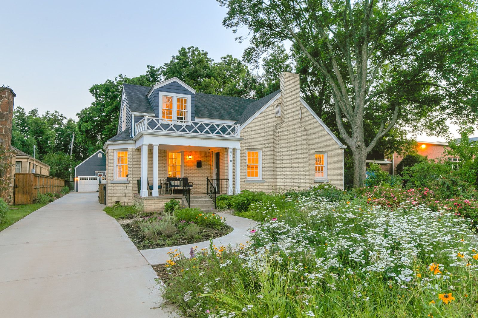 5 Affordable Ways to Boost Your Home's Curb Appeal This Spring