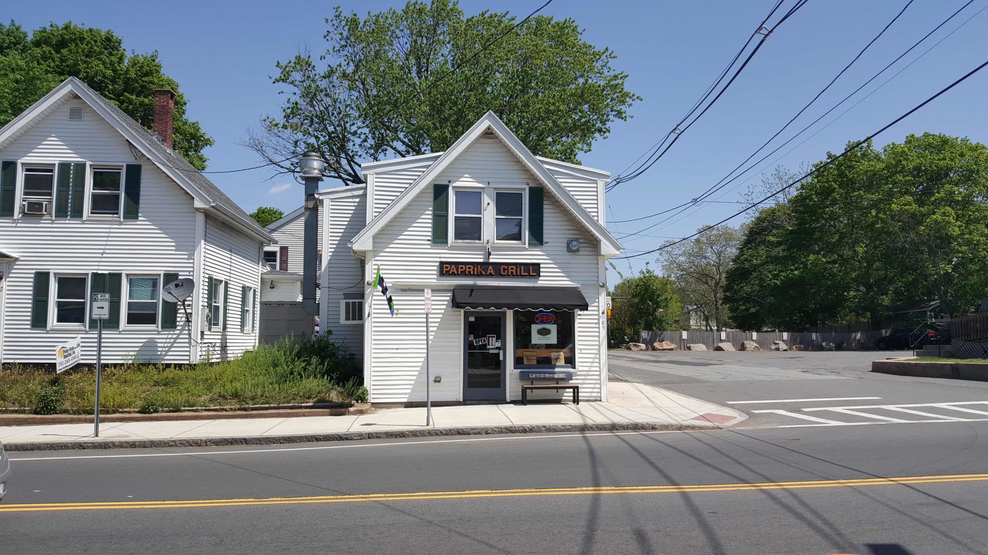 Paprika Grill and Bring Delicious Food to Washington Street