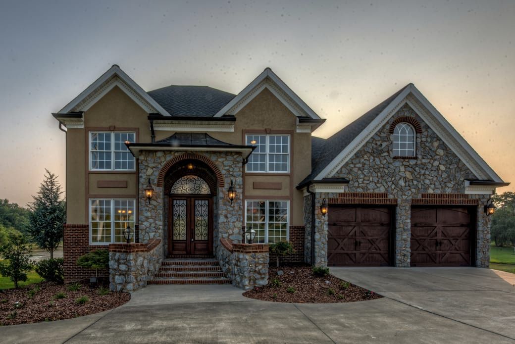 Luxury Boone Lake Foreclosure 1136 Beaver CreeK