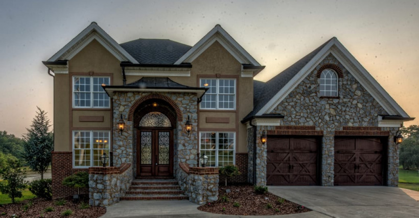 Luxury Boone Lake Foreclosure | 1136 Beaver CreeK