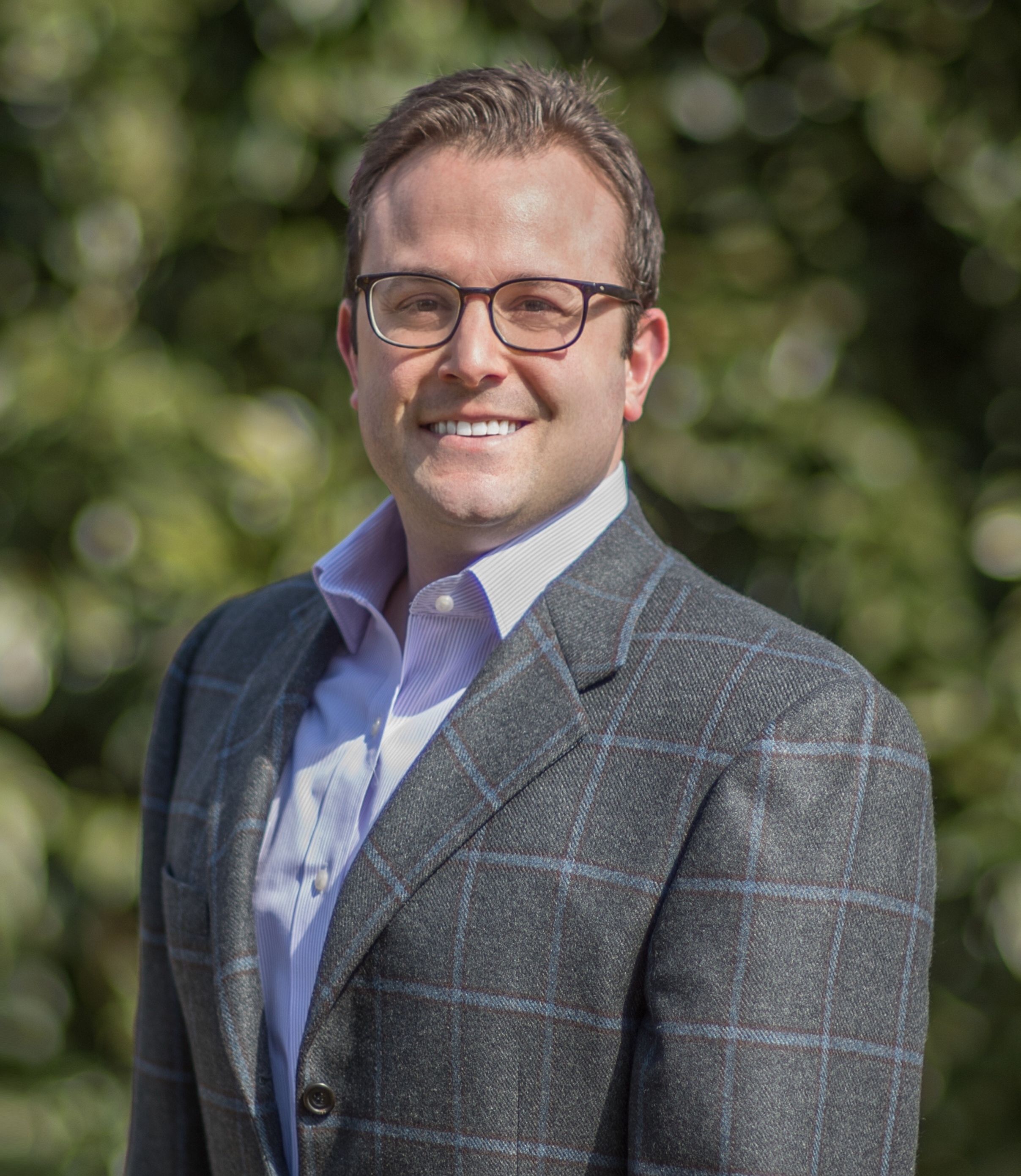Adam Ferst Broker Portrait Picture Headshot