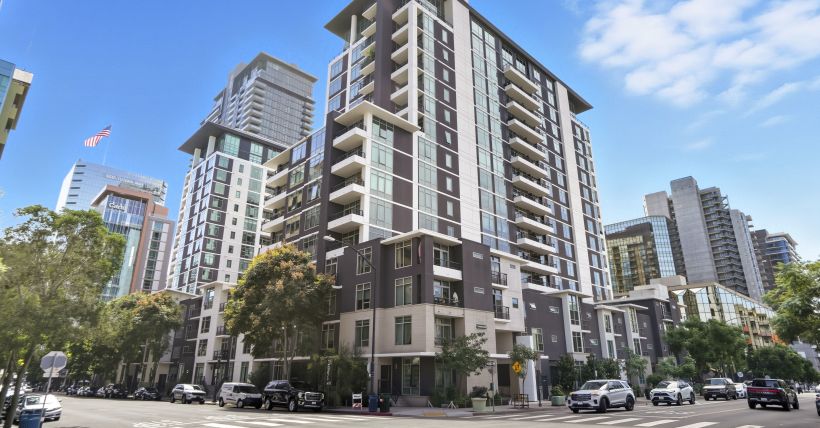 425 W Beech Street Unit 1003, San Diego, CA 92101 - Glen Henderson
