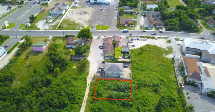 Large multi-family lot off of Prince Charles Drive, Nassau, Bahamas