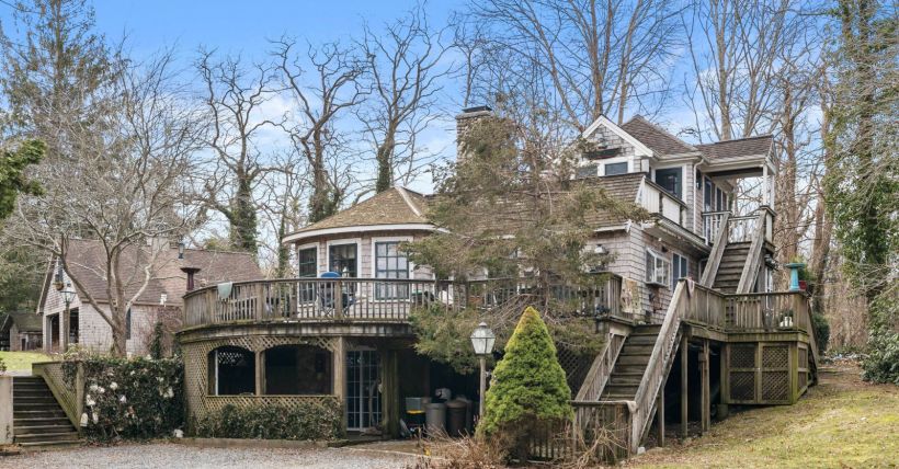 North Falmouth MA Home for Sale | 20 Blue Shutters Lane Cape Cod