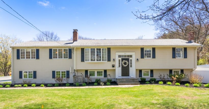 New Listing: 21 French St, Hingham MA | 4-Bed Colonial Near Commuter Rail & PRS