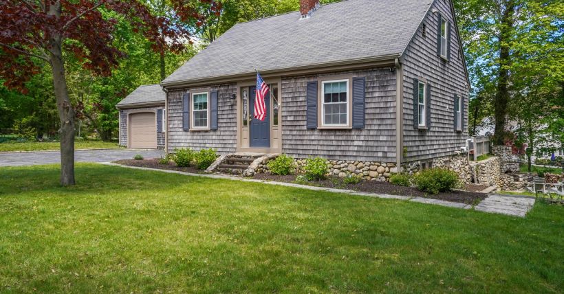 300 Sandwich Street Plymouth MA | Cape for Sale in Chiltonville | Charles King Group