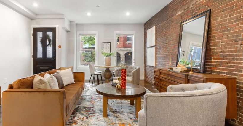 Renovated Charlestown Duplex | 62 Elm St Unit 1 | $1,179,000