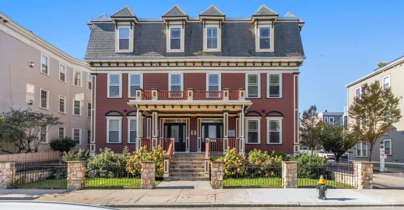 27 Mt. Vernon Street #1, Dorchester Condo | Polish Triangle 2-Bed Listing