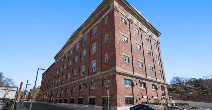 156-168 Terrace St., Unit 402, Boston, MA 02120