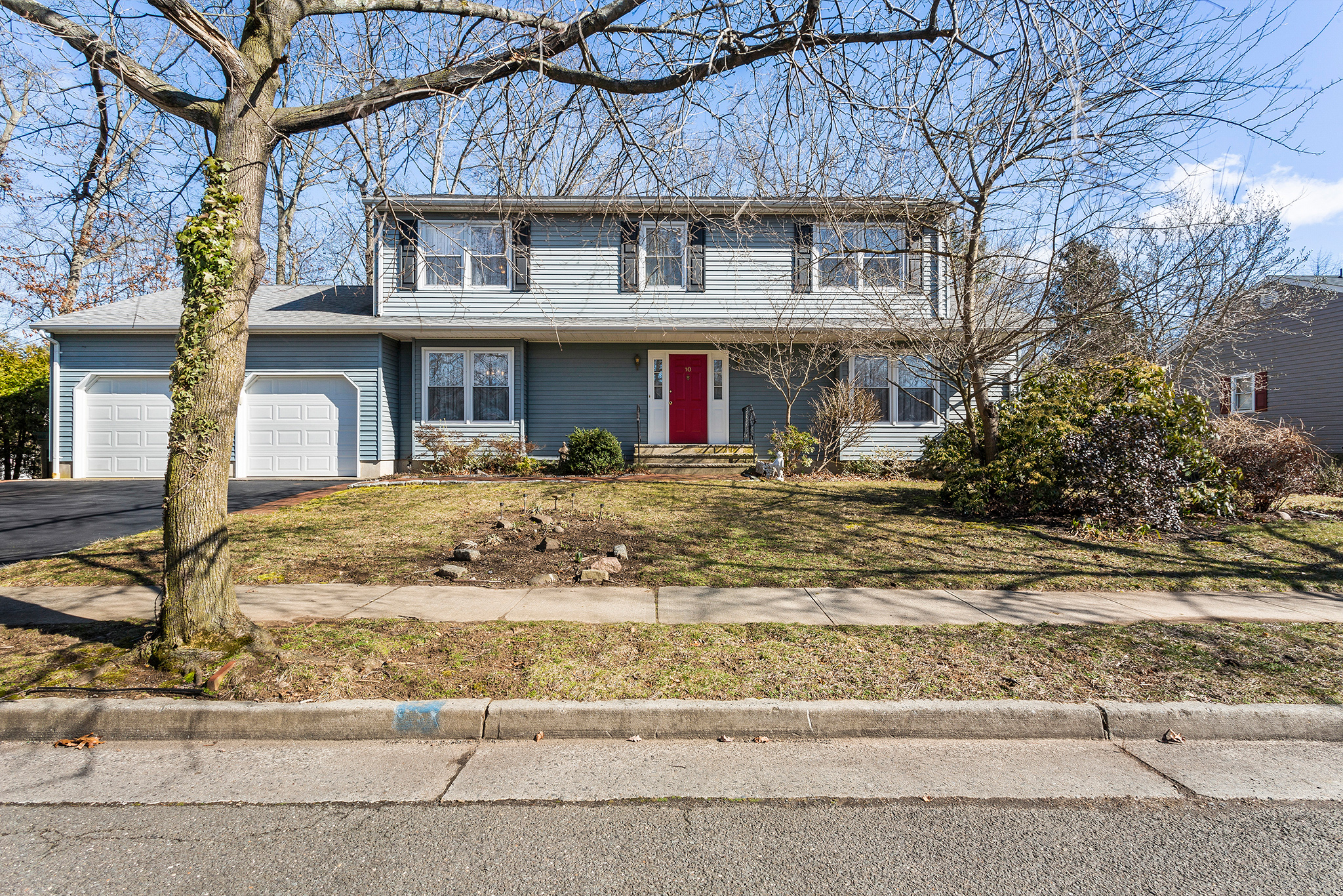 10 Mayberry Avenue | Monroe, NJ 