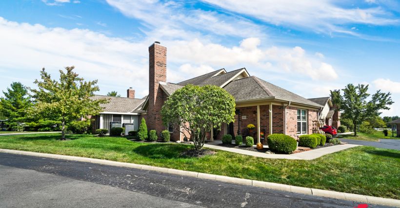 Grove City OH real estate - Pine Manor