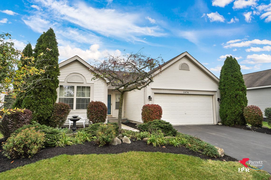 Grove City Ohio real estate Alkire Lakes