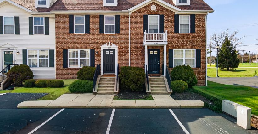 Hartford Village | Columbus Ohio condos for sale