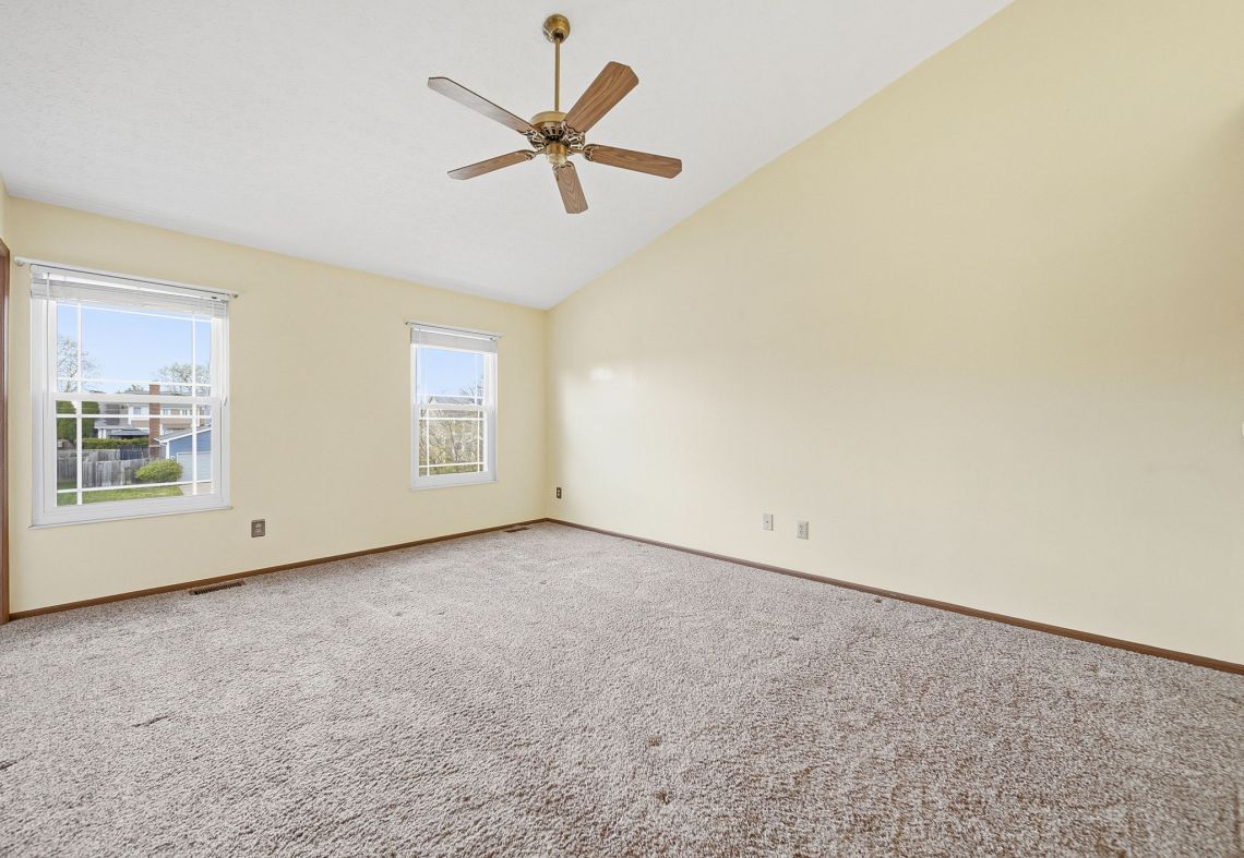 Primary bedroom vaulted ceiling