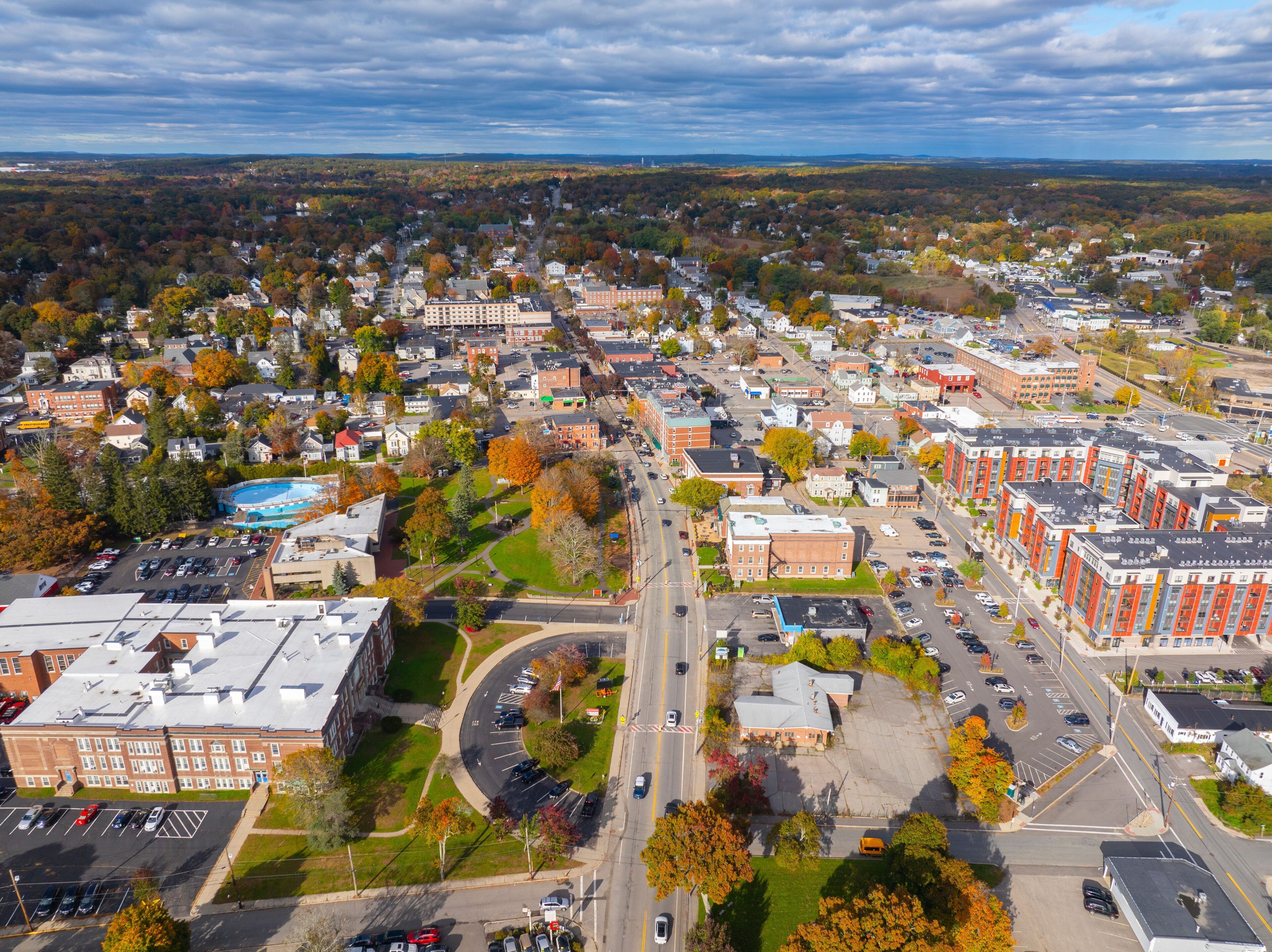 Attleboro Crossing Plaza and surrounding Attleboro market context