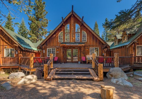 8600 Cold Stream Road, Truckee, CA 96161
